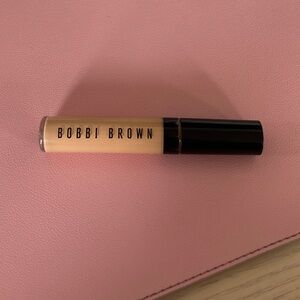 Bobbi Brown Concealer - Sand